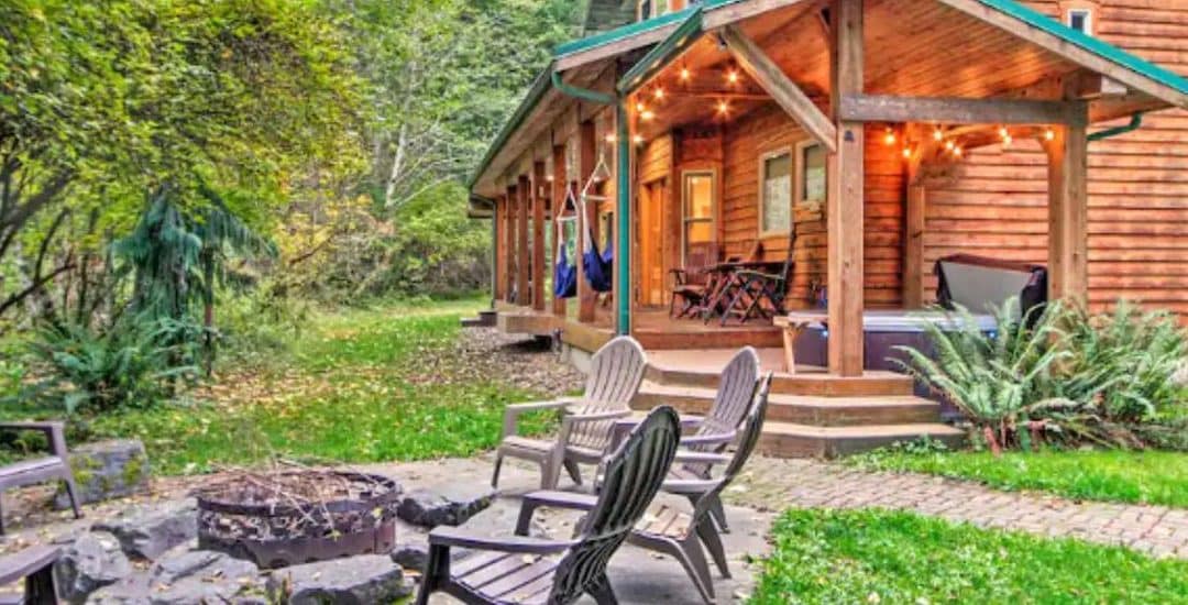 Happy Hotelier Cabins: Weeknight Special